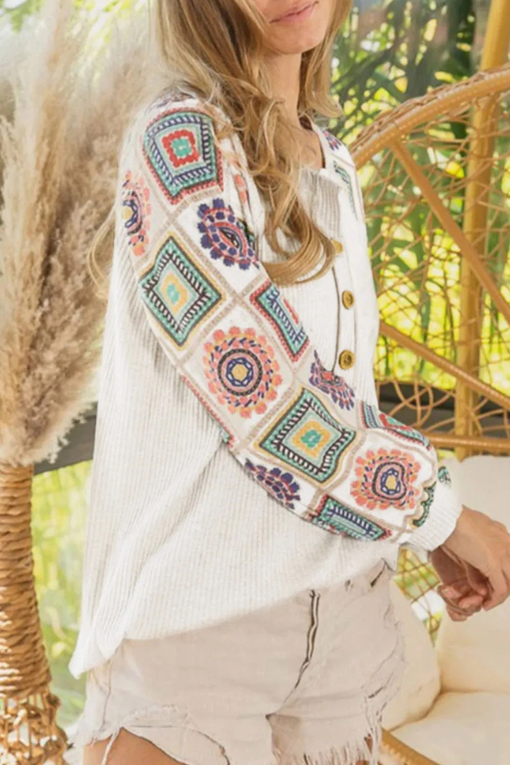 Aztec Patterned Multicolor Henley Sweatshirt with Raglan Sleeves