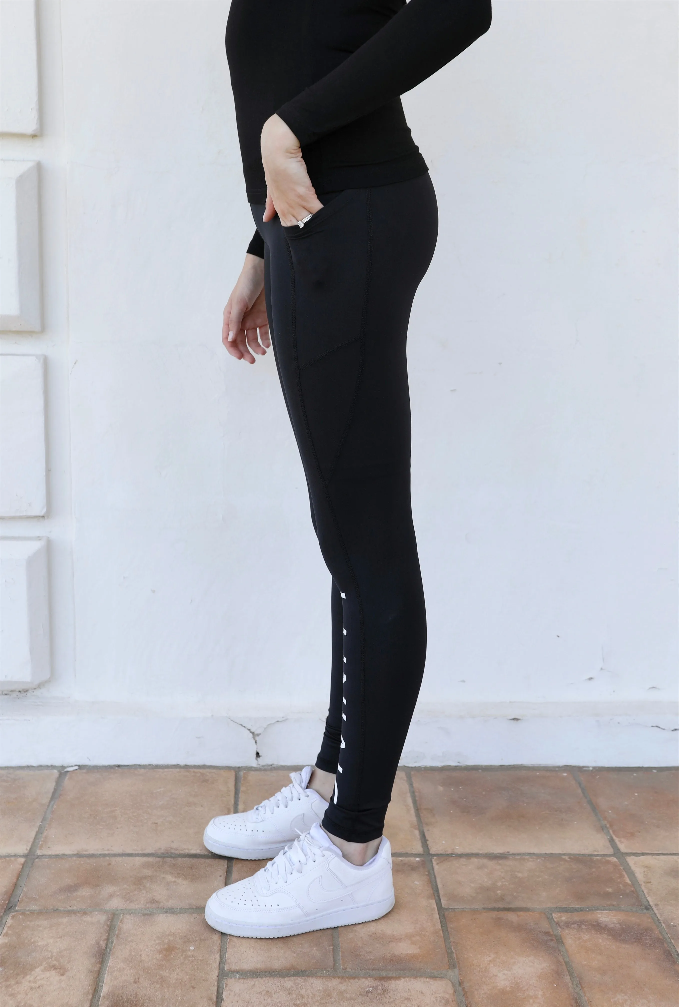 Divinity Dry Activewear High Waist Tights with Mobile Pocket