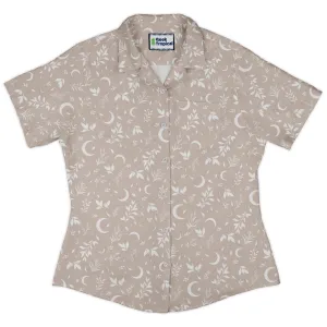 Episodic crescent moon garden biege Curvy Button Up Shirt