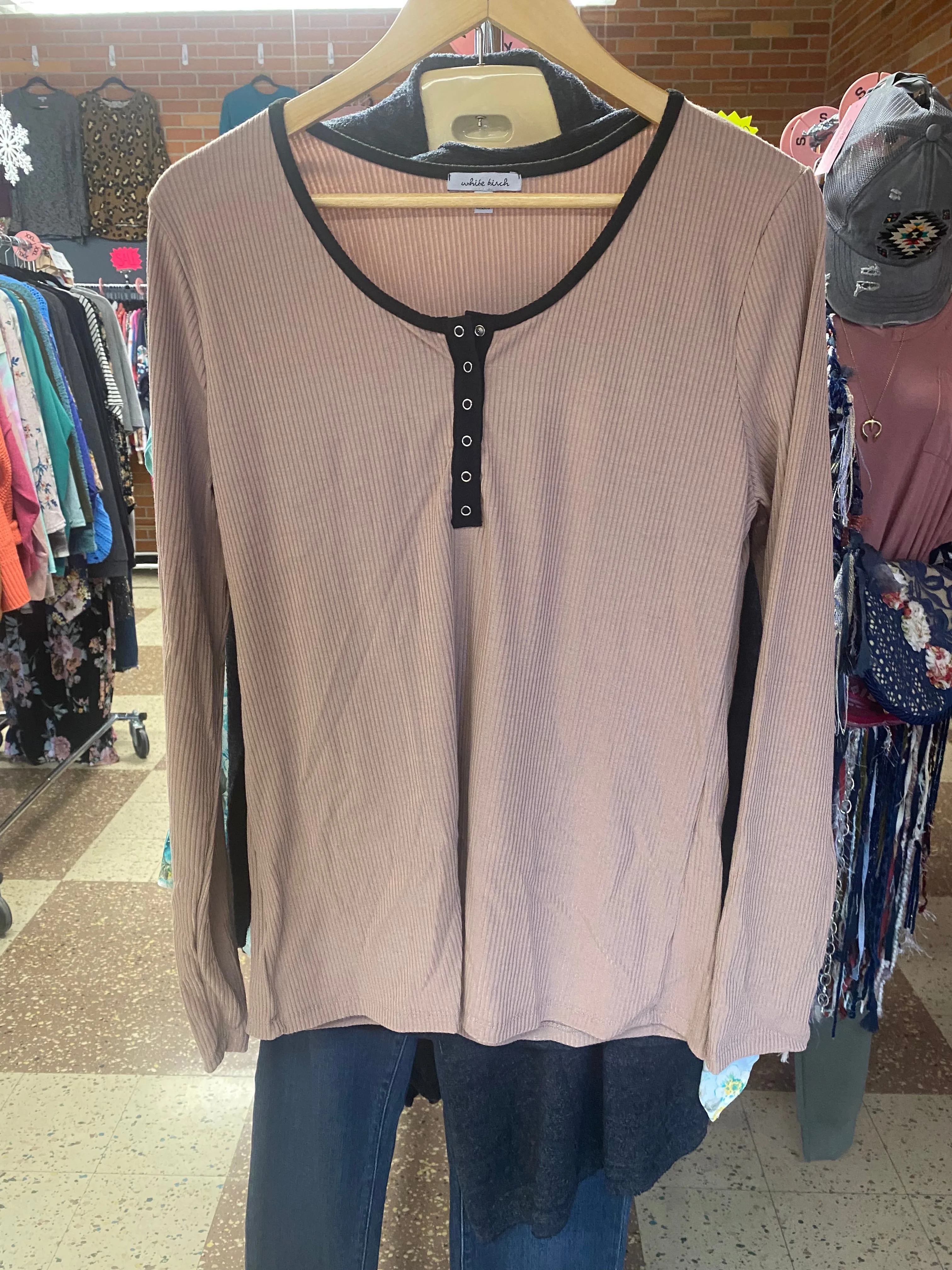 Guitar Town Dusty Mauve Henley