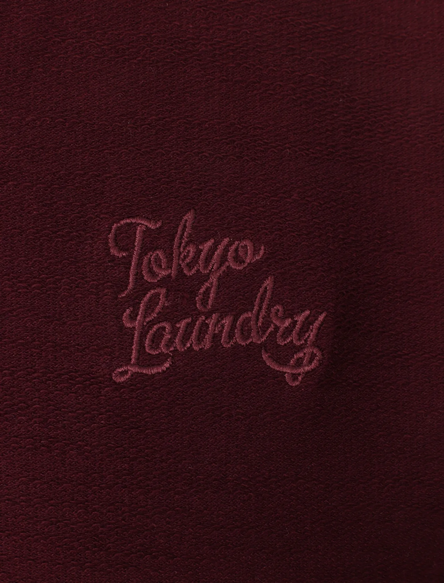 Harlowton Henley Long Sleeve Cotton Top In Wine Tasting - Tokyo Laundry