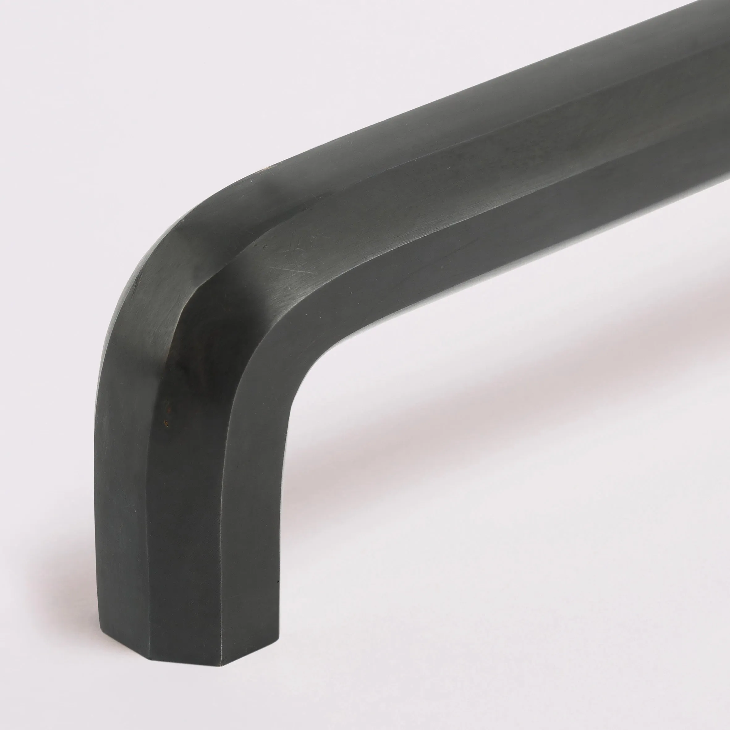 Henley Appliance Pull - Scorched Black