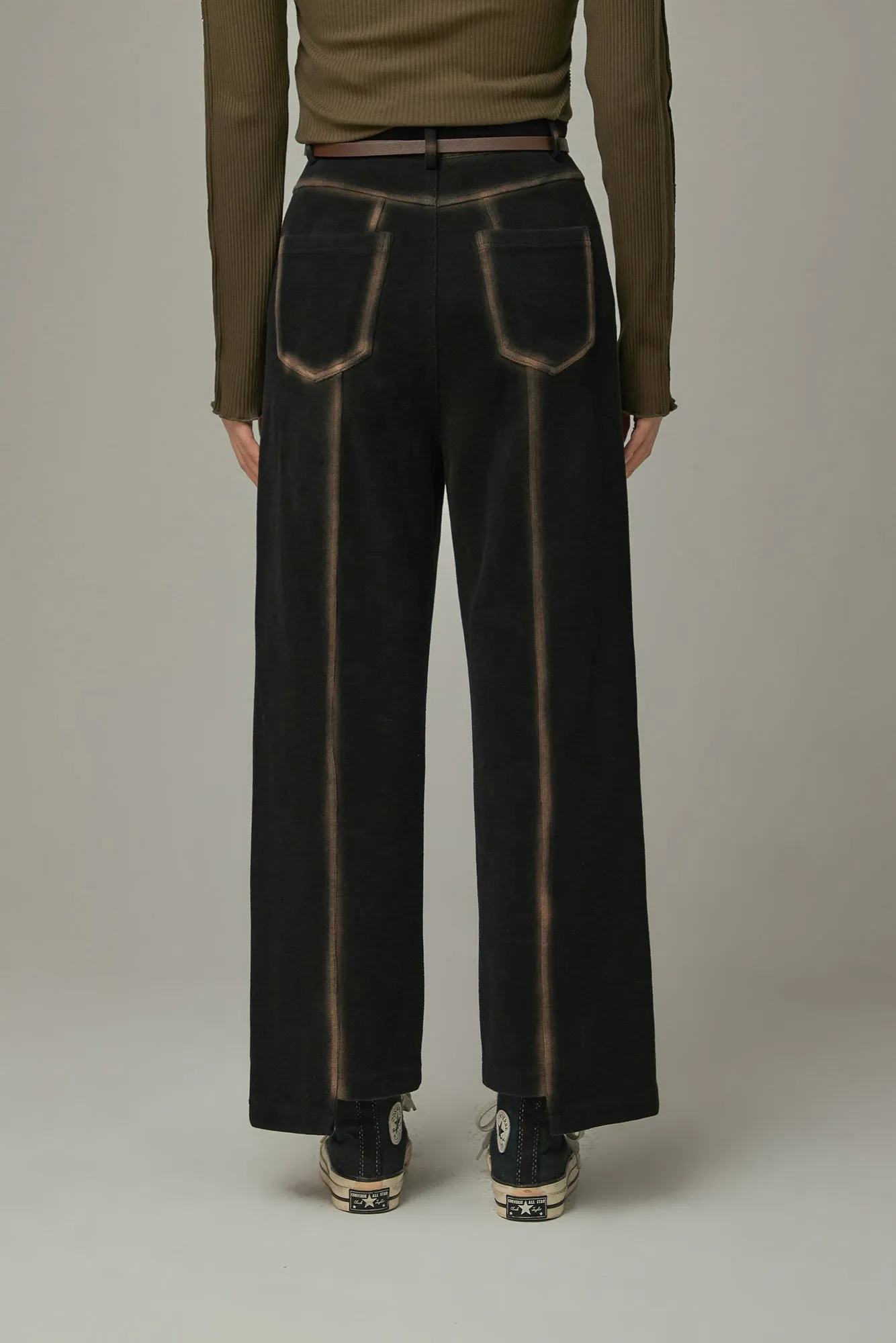 High Waist Printed Outlined Straight Pants