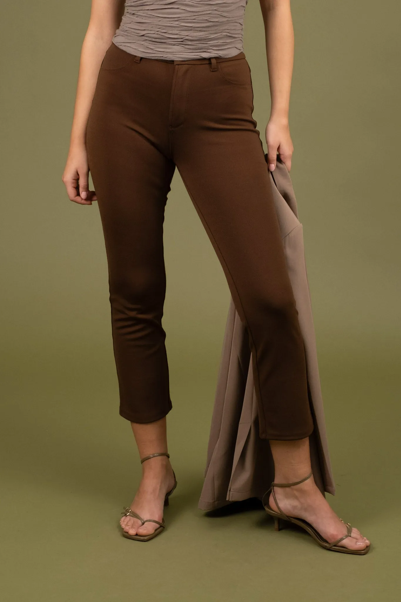 HIGH WAIST STRAIGHT LEG CROPPED PANTS