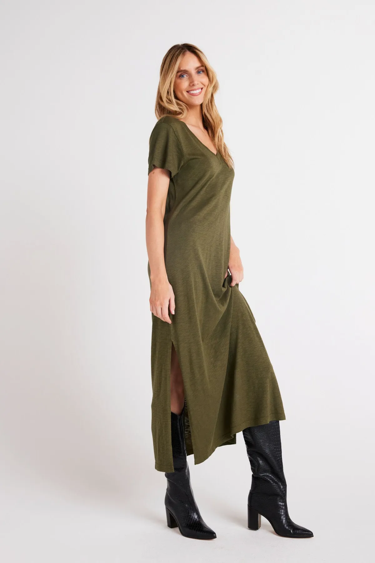 Knit V-Neck Maxi Dress