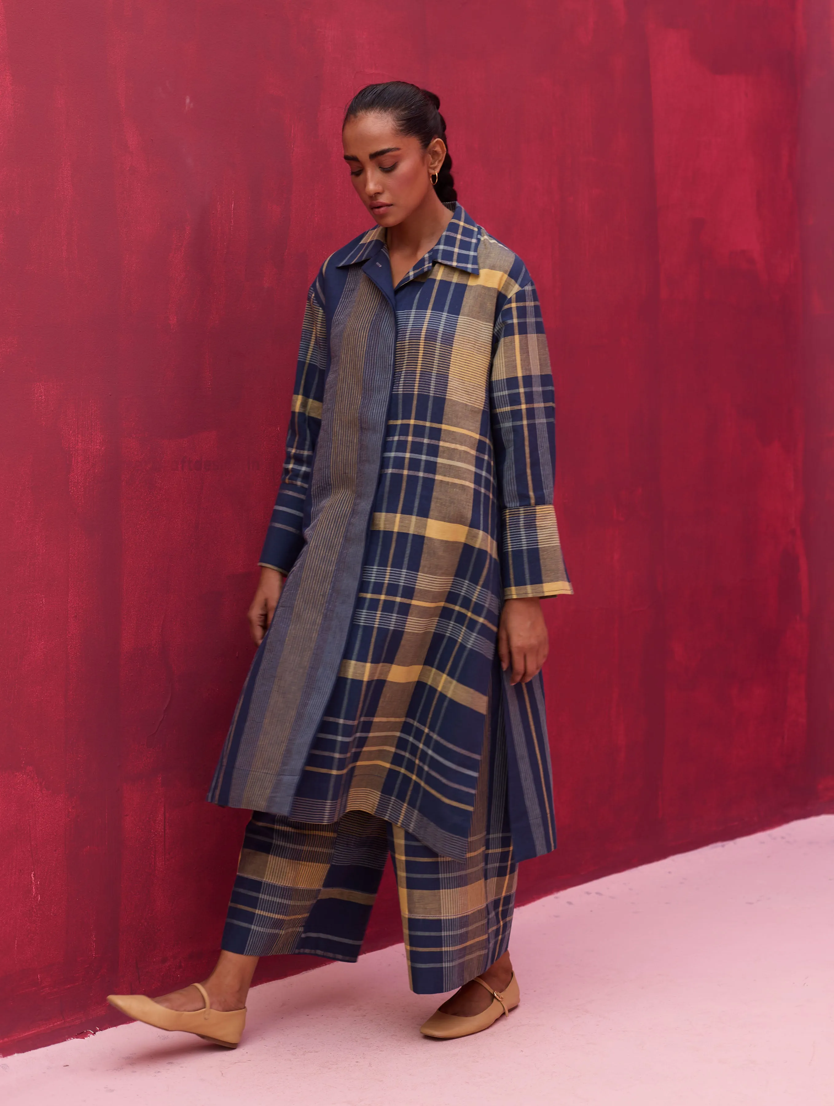 Masha Check Linen Shirt Kurta - Navy