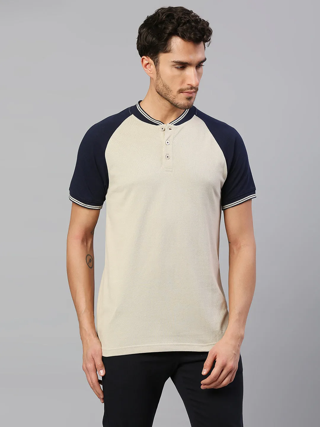 Men's Pure Cotton Panel Half Sleeves Henley T-Shirt (Grey)