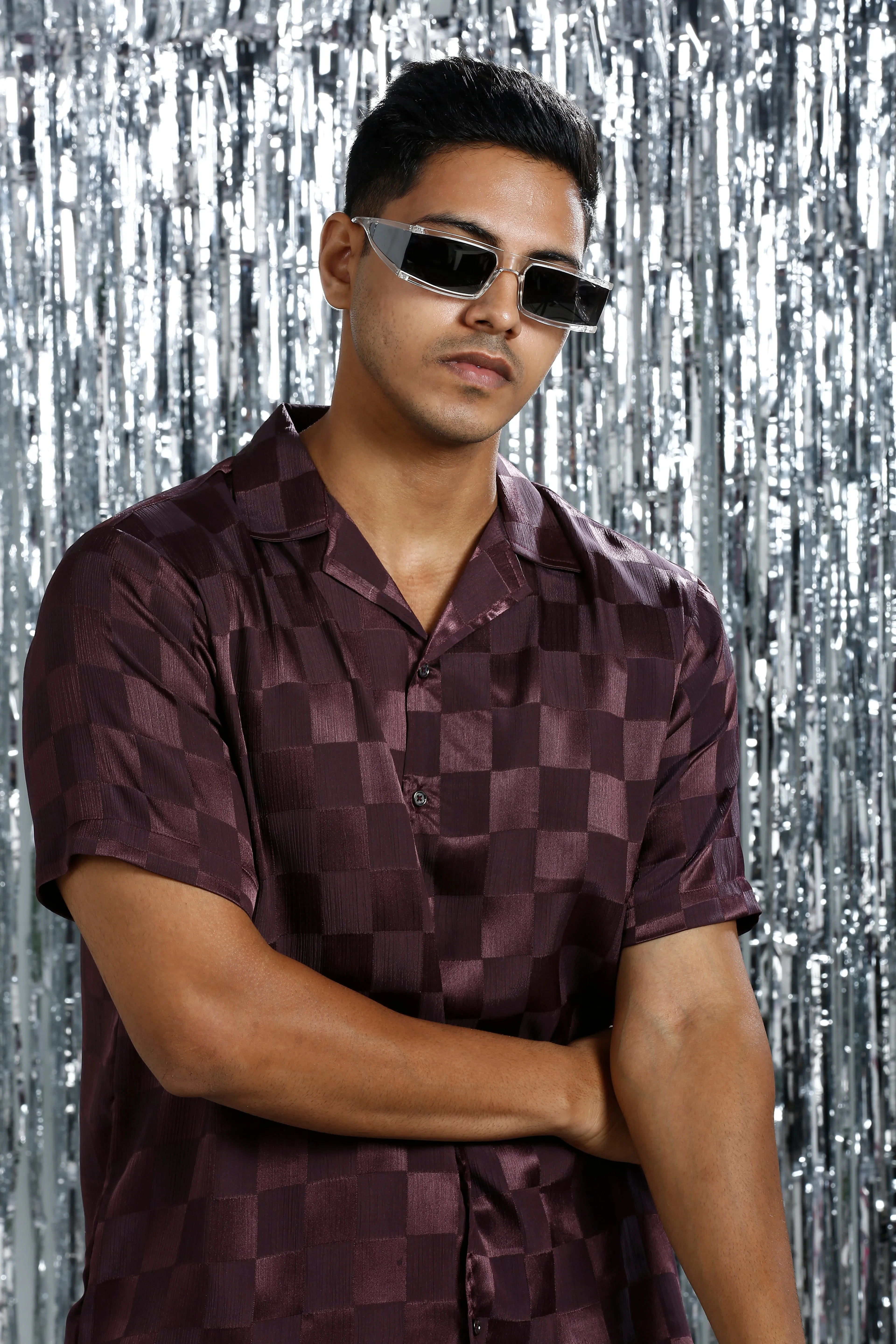 METALLIC MAROON RELAXED CHECKED CUBAN COLLAR SHIRT