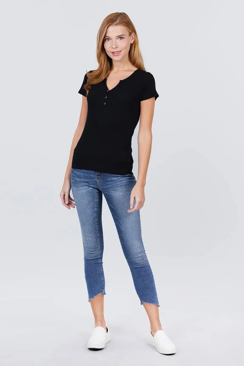 Short Sleeve W/button Detail Henley Neck Rib Knit Top