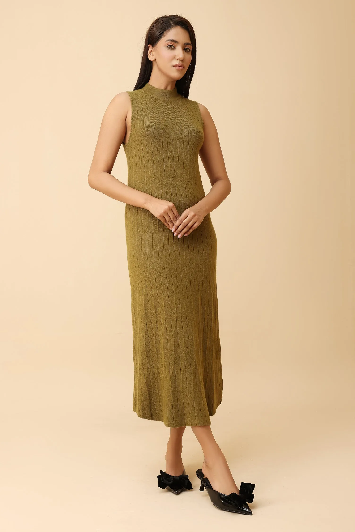 SLEEVELESS RIBBED KNIT DRESS-GREEN