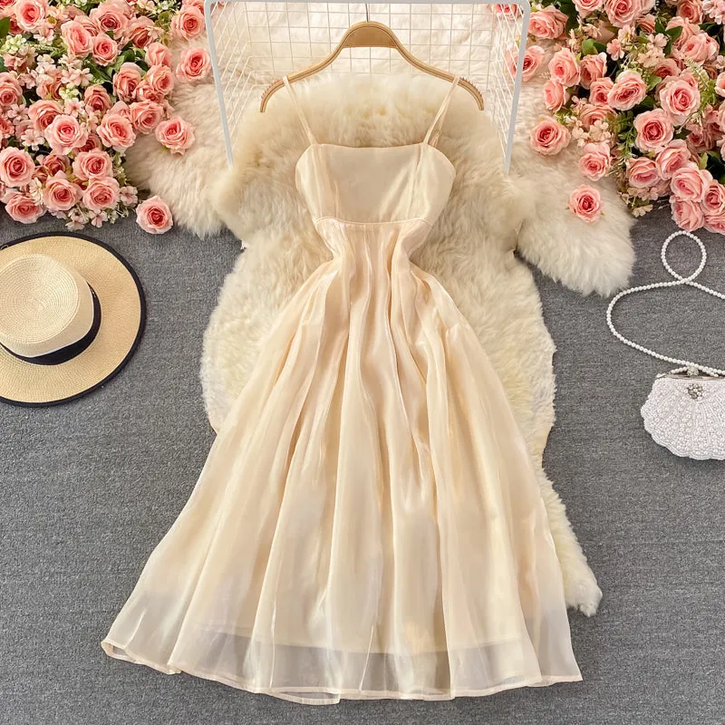 Vintage High-waisted Pleated Halter Dress