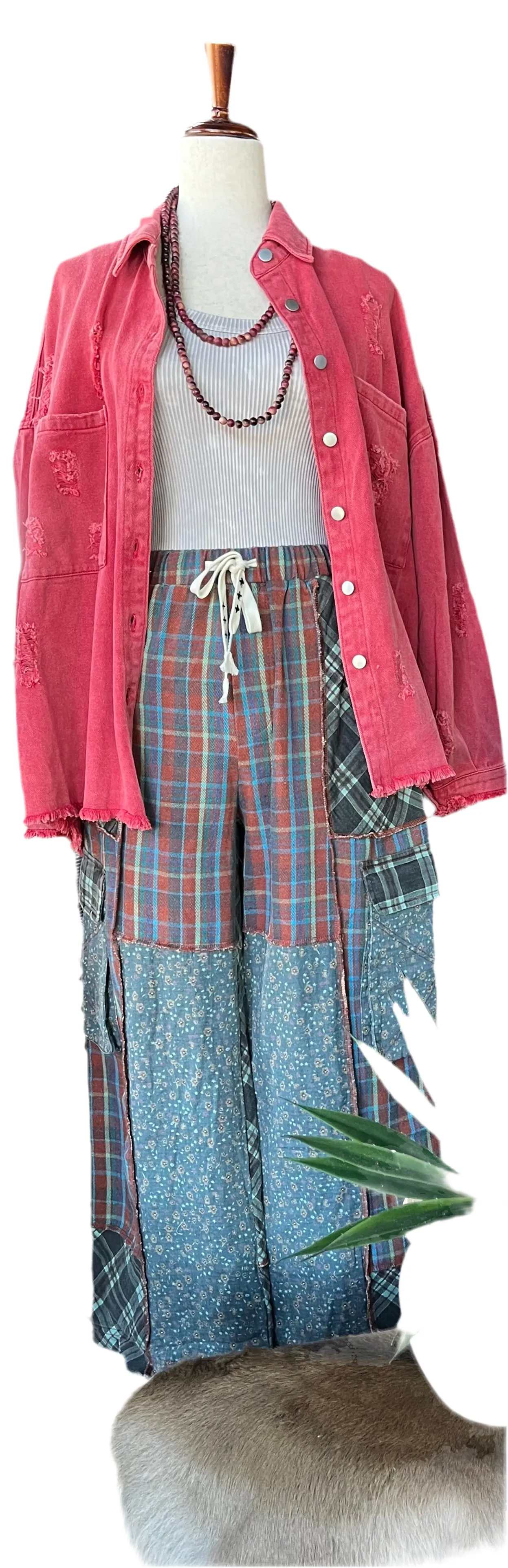 Wide Leg Elastic Waist Contrast Plaid Cargo Pockets Pants /Stuffology Boutique