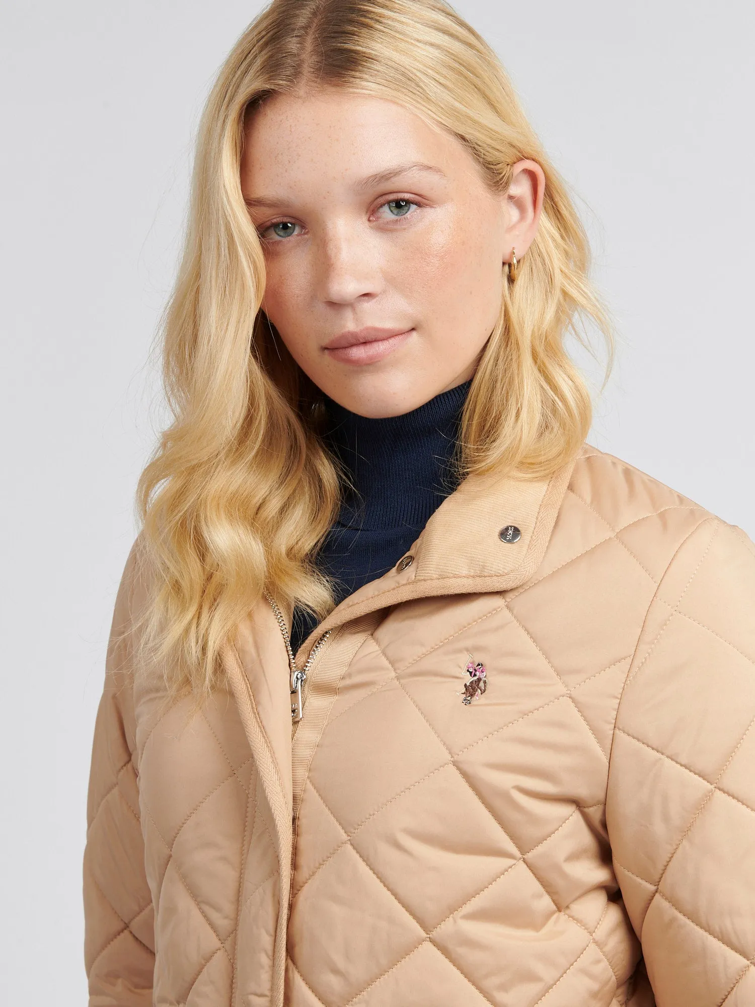 Womens Lightweight Quilted Jacket in Cuban Sand